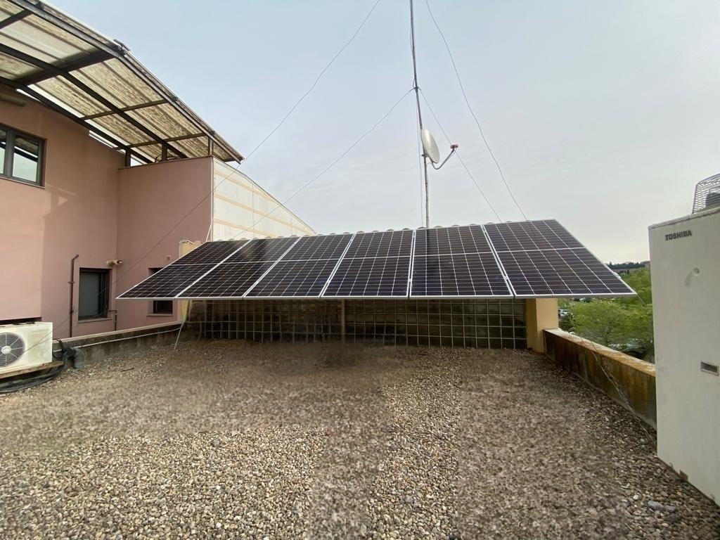Instalación Fotovoltaica en Vilafranca del Penedès 5.5 kW Trifásica
